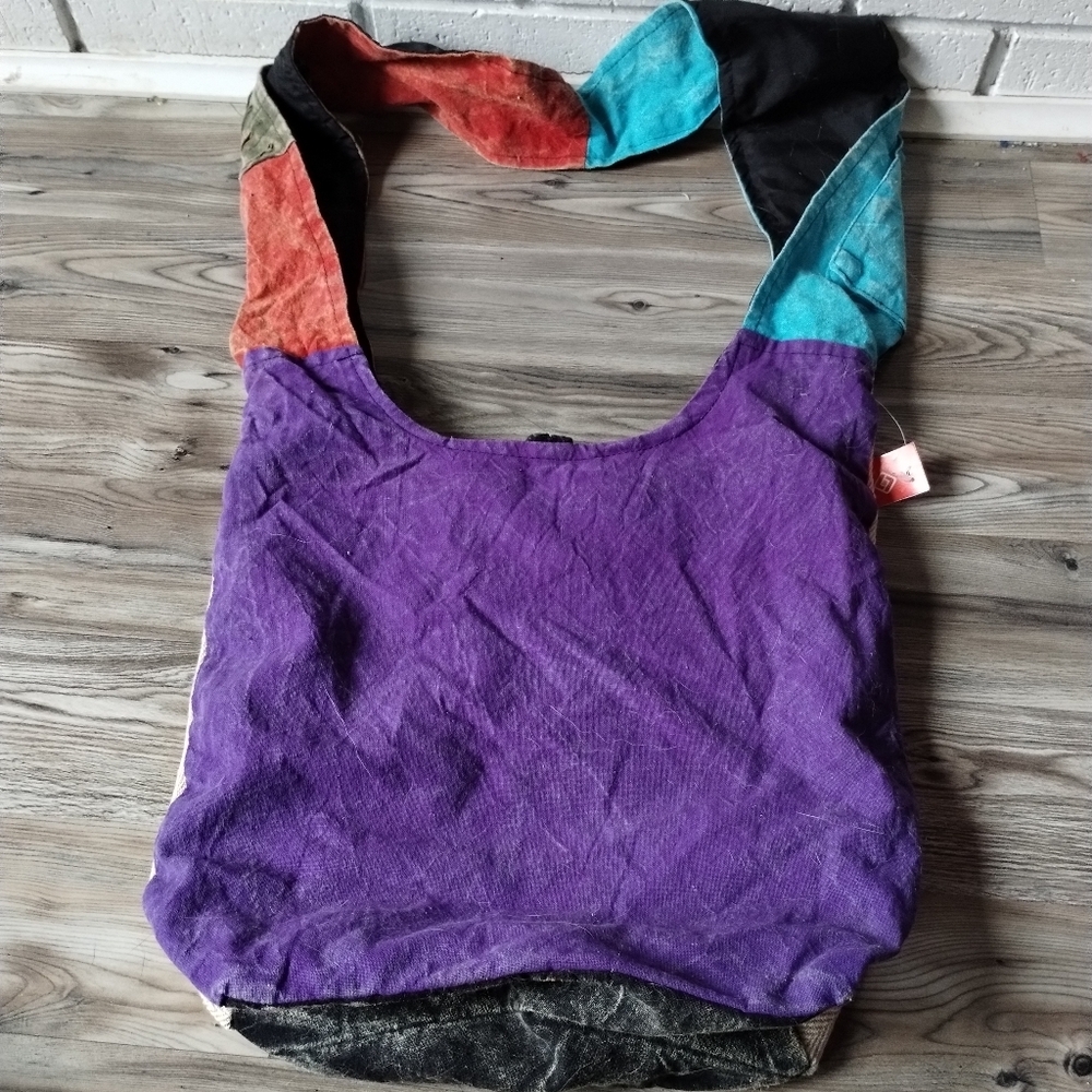 Boho Patchwork Crossbody Bag with Dove Motif Turquoise & Red - Picture 3 of 4